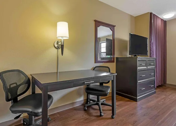 Extended Stay America Suites - Bloomington - Normal